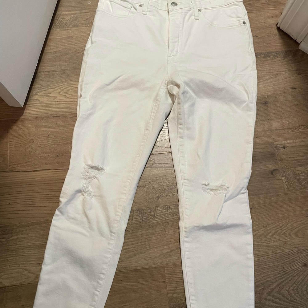 Madewell Women's White Distressed Jeans